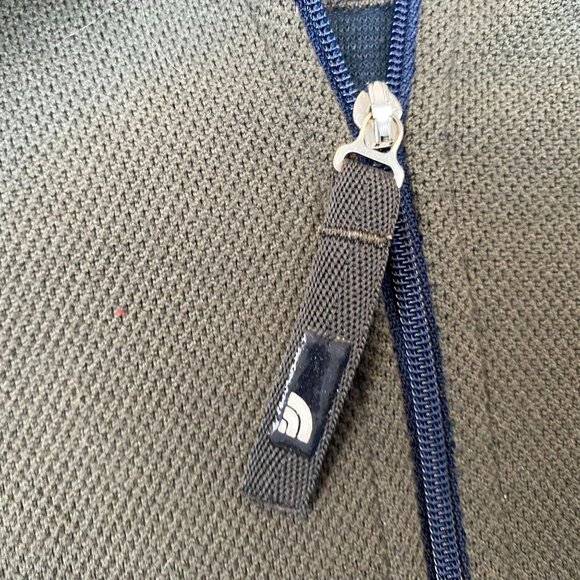 The North Face Men's Half-Zip Pullover Sweatshirt XL Polyester Gray & Blue - Picture 8 of 9